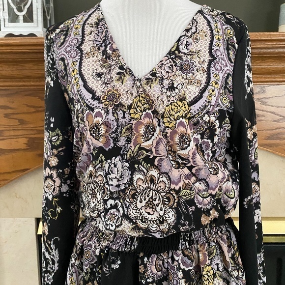 Xhilaration Boho Bell Sleeve Mini Surplice Dress S - Picture 4 of 15